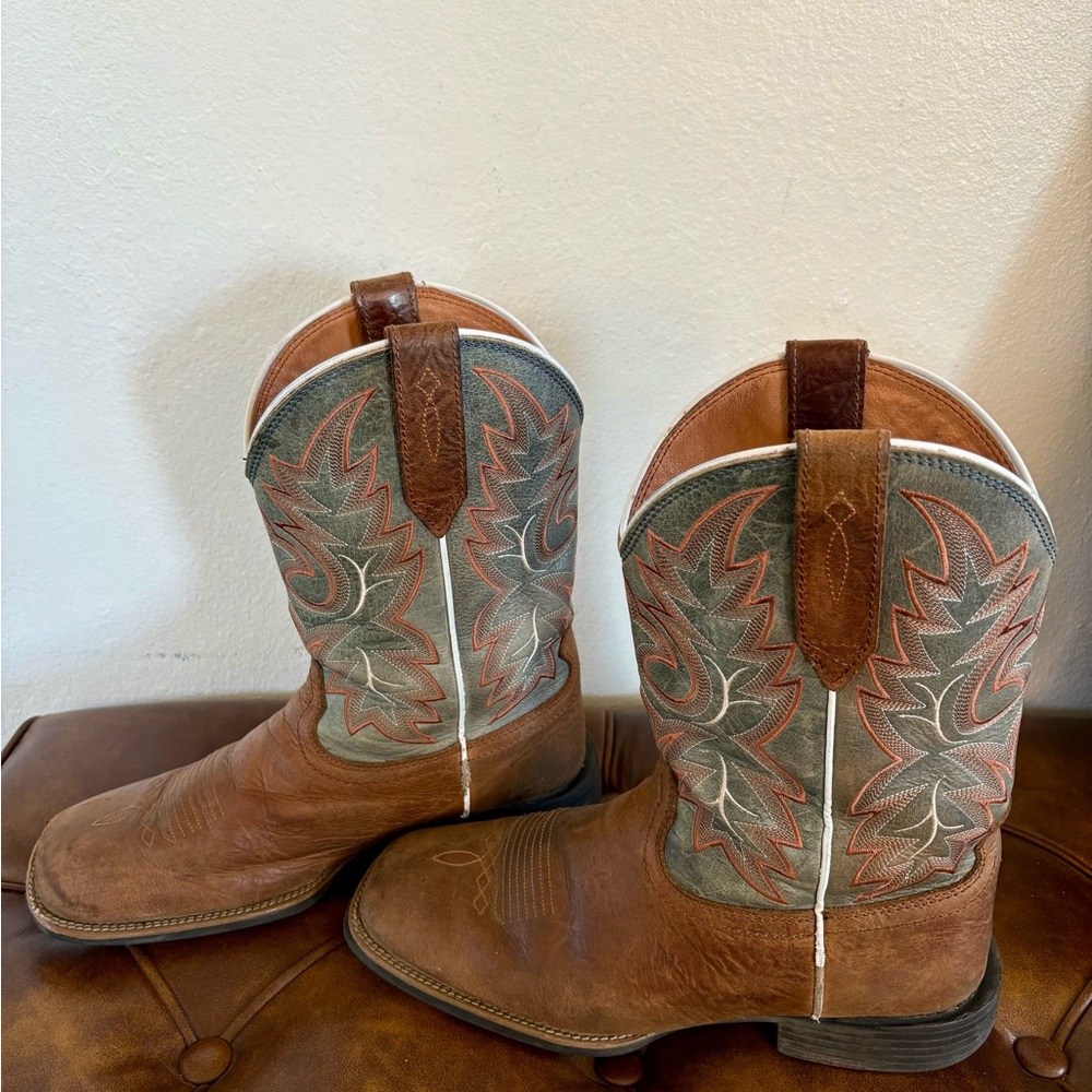 Cody James Brown Leather Boots